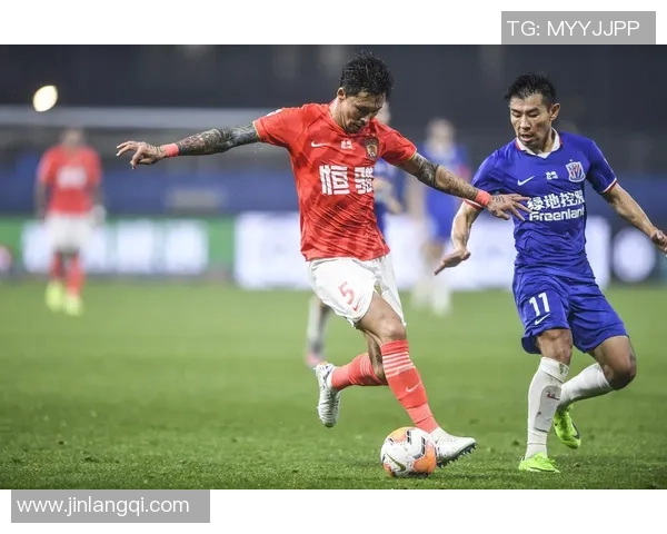 广州恒大淘宝对阵上海绿地申花精彩视频直播全程回顾与分析