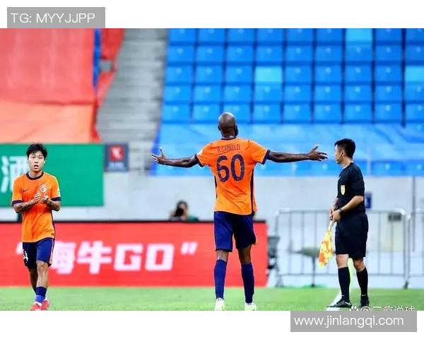 祝愿！前中超球星迎娶女友：曾在比赛前约会，玩到满裤裆都是血